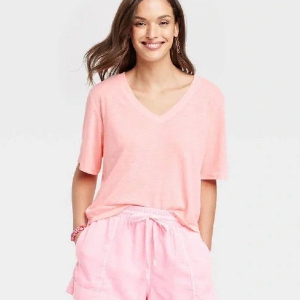 Women's Fitted V-Neck Short Sleeve T-Shirt - Universal Thread - Pink - Size L